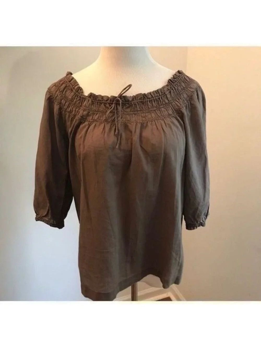Anthopologie Eden & Esyelte Smocked Top Sz 4